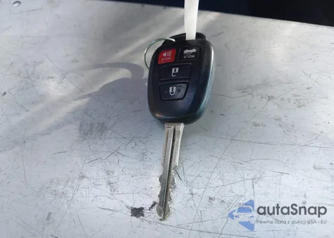 2015 Toyota Corolla Le из США, поврежденный, VIN 5YFBURHE5FP266940